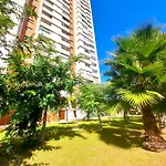 Parque Torre Sol Boutique Apartment 12 Floor , Free Parking, Wi-Fi, Pool,
