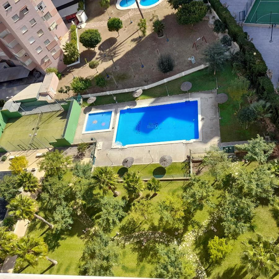 Parque Torre Sol Boutique Apartment 12 Floor , Free Parking, Wi-Fi, Pool, Appartement