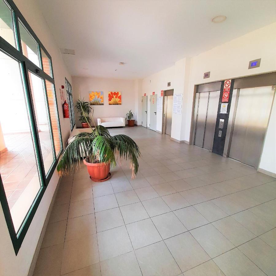 Parque Torre Sol Boutique Apartment 12 Floor , Free Parking, Wi-Fi, Pool, * Benidorm